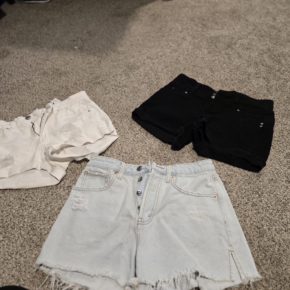 *3 Pairs* Women's Denim Shorts
